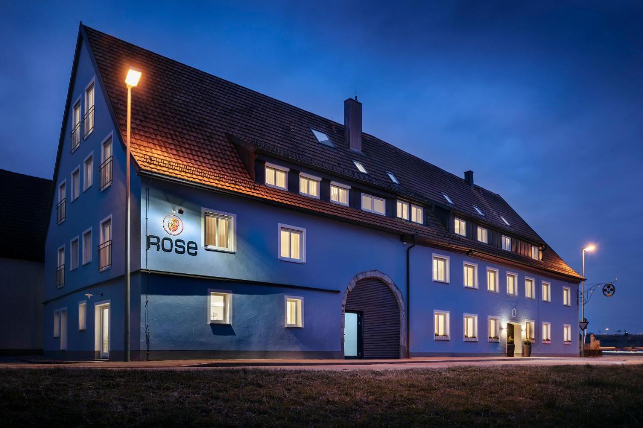 Aparthotel Rose Ellwangen Esterno foto