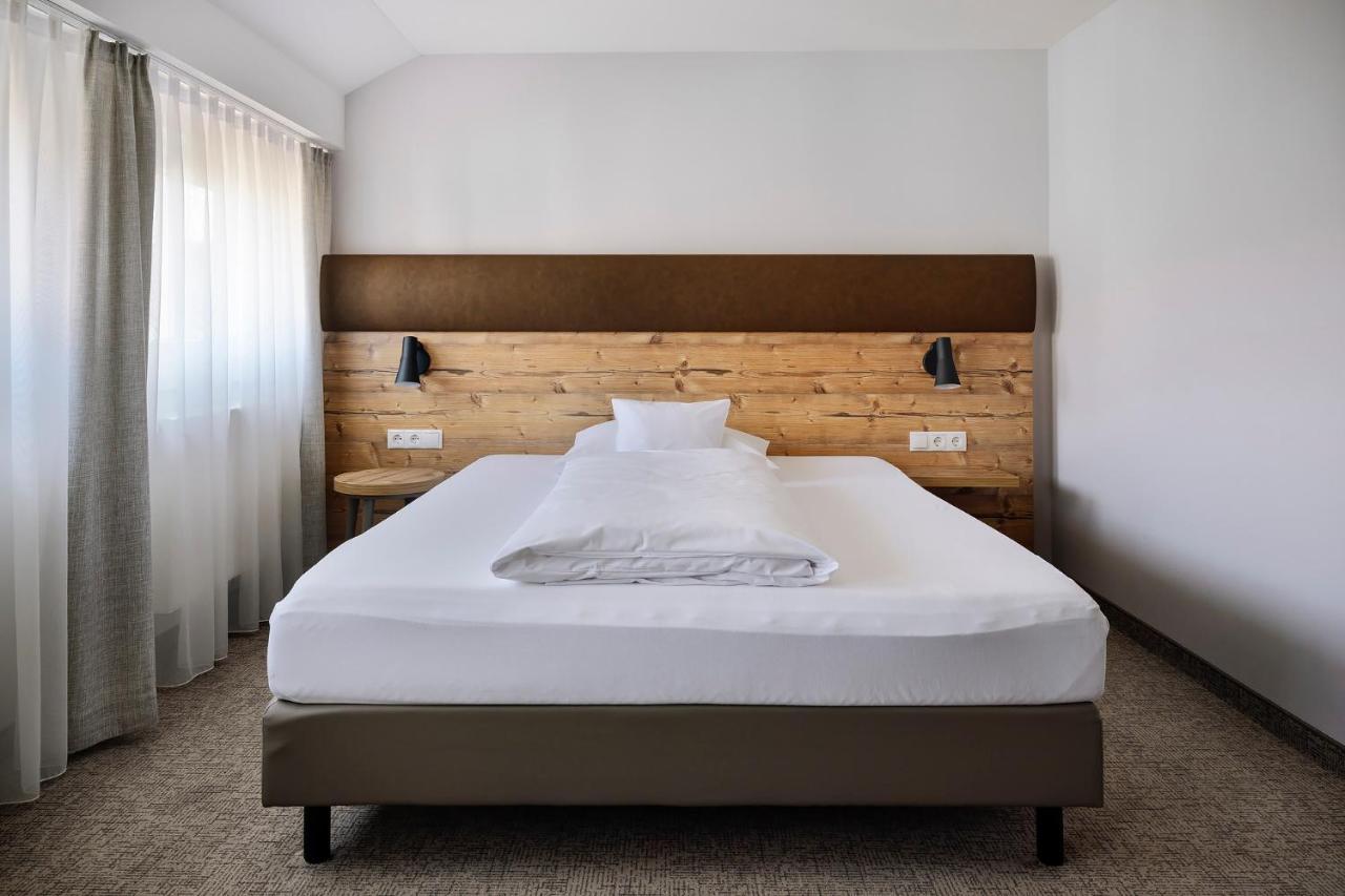 Aparthotel Rose Ellwangen Esterno foto