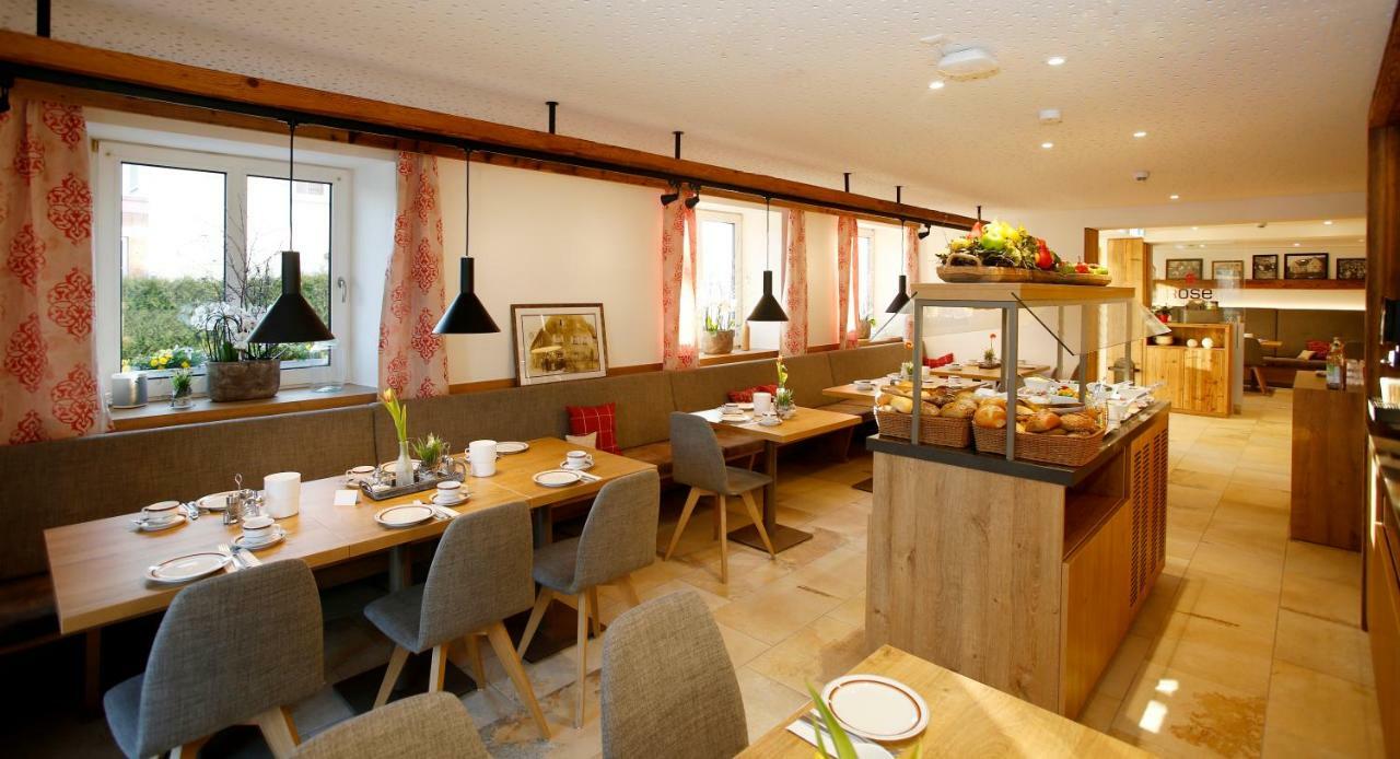 Aparthotel Rose Ellwangen Esterno foto