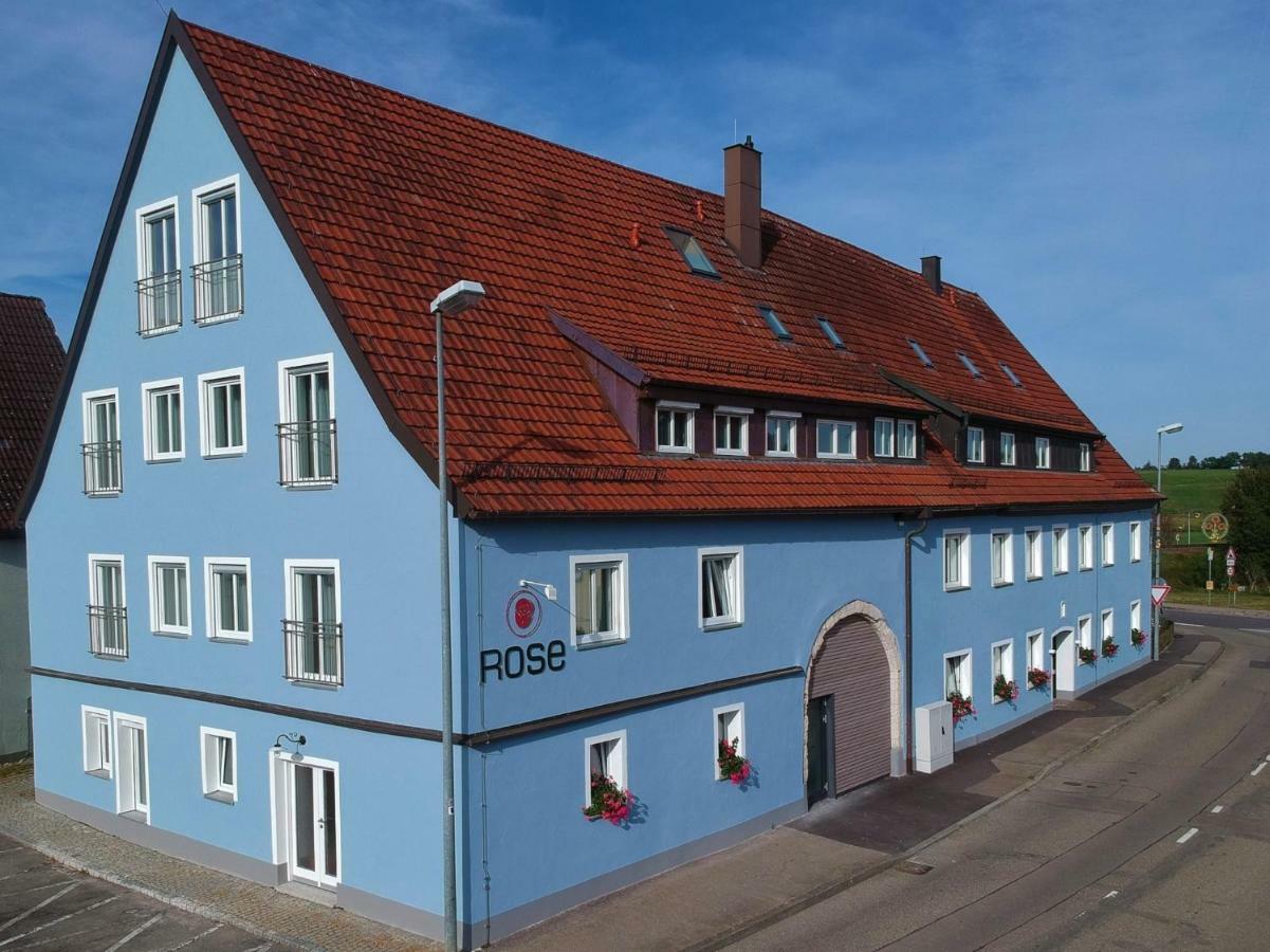 Aparthotel Rose Ellwangen Esterno foto